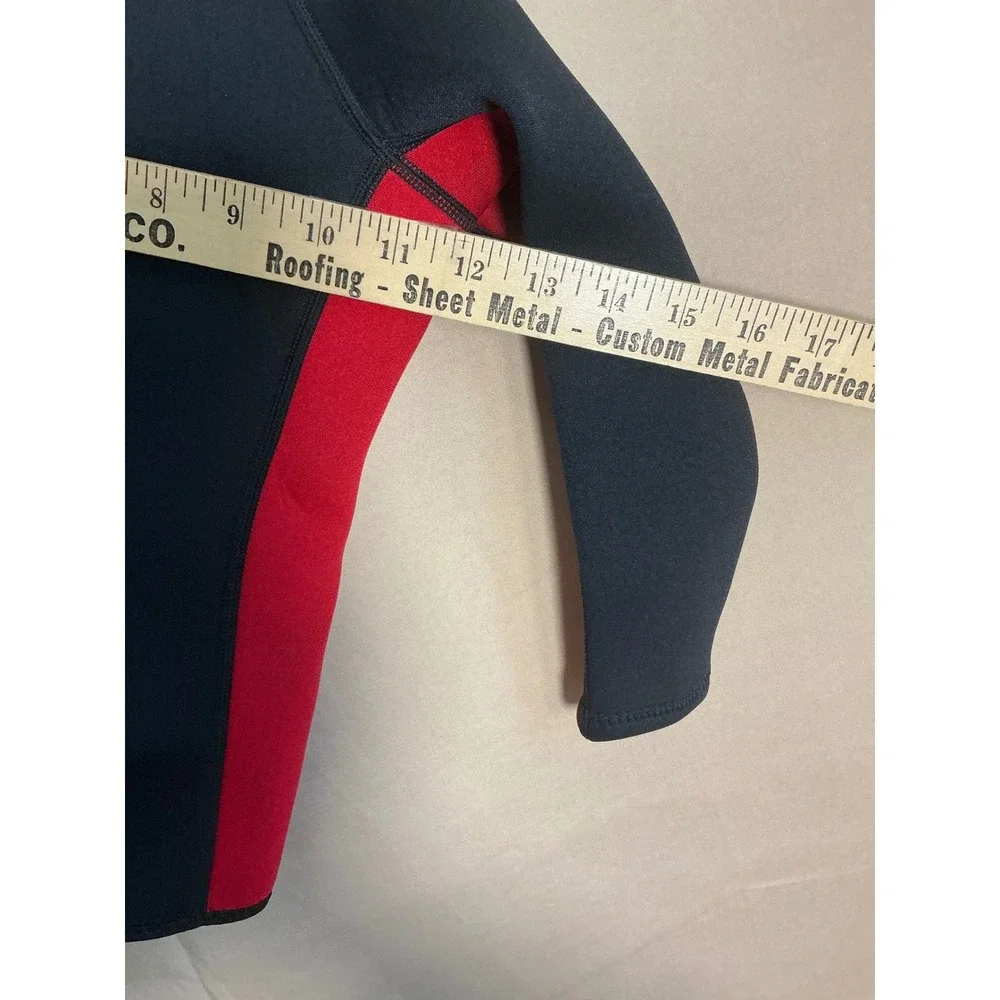 REALON Wetsuit Top Kids Size 4 Black Red Excellent 3mm Neoprene Front Zip Jacket